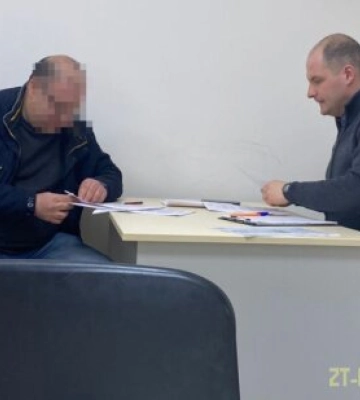 Слідчі поліції обвинувачують колишнього гендиректора підприємства Житомира у заволодінні майже 2,4 млн гривень