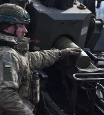 Ворог намагається заблокувати Авдіївку та захопити Мар’їнку, щоб рухатися у напрямку Курахового, - Сили оборони