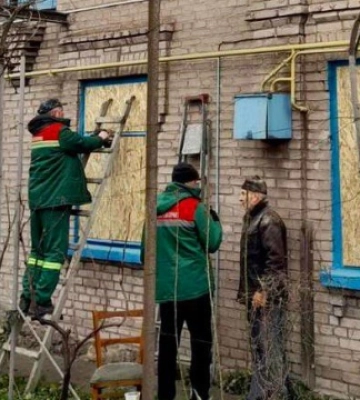 Ракетний удар по Запоріжжю: у міськраді показали, як усувають наслідки обстрілу