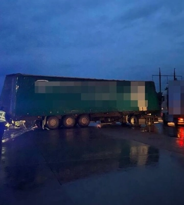 Під Житомиром поблизу села Кам&#039;янка ДТП - рух транспорту в напрямку міста Рівне ускладнений. ФОТО