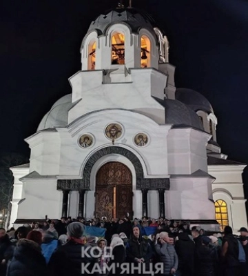 В Каменце-Подольским произошли столкновения возле храма УПЦ МП