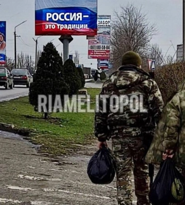 &quot;Совести нет. Вы предали защитников&quot; - российские военные жалуются на то, что в Мелитополе им мало жертвуют денег 