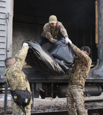 415 доба війни в Україні: найзапекліші бої тривають за Бахмут та Мар’їнку (МАПА)
