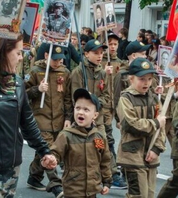 Аксьонов вимагає від шкіл у Криму посилити співпрацю з військкоматами – правозахисники