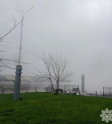 В Киеве на бульваре Дружбы народов прорыв теплотрассы, образовалась пробка – видео