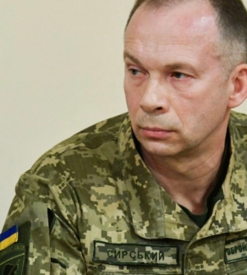 Сирський про бої за Бахмут: армія РФ перейшла до «сирійської» тактики випаленої землі