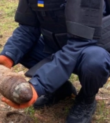 У Рівненському районі сапери артснаряд часів Другої світової війни
