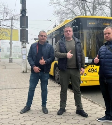 В Херсоне на маршруты вышли троллейбусы, проезд будет бесплатным