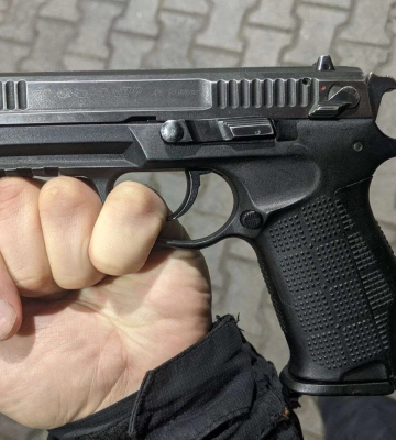 У Кам&amp;#039;янському чоловік влаштував стрілянину на заправці ОККО