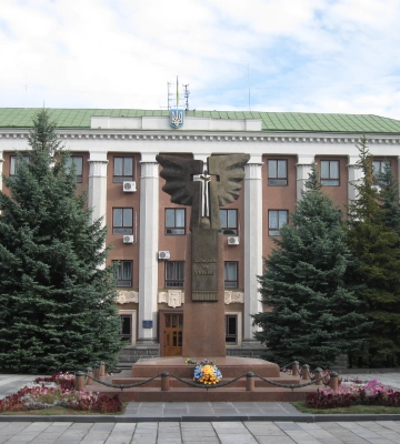 В залі зареєстровано 30 із 42 депутатів Рівненської міської ради