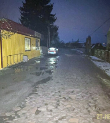 У Баранівці під колеса автомобіля потрапила 63-річна жінка