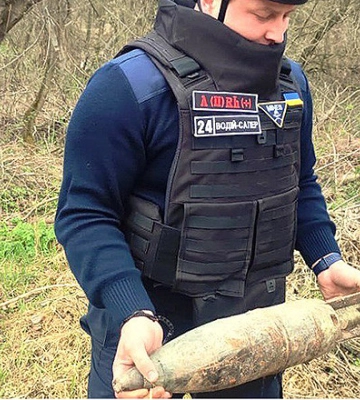 Розмінування Чернігівщини: щотижня піротехніки заходять та знешкоджують кількасот предметів