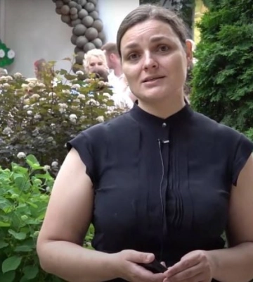 Помогла РФ похитить тысячу детей: СБУ сообщила о подозрении коллаборантке