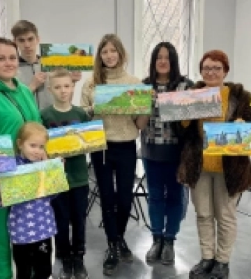 У Нововолинську провелии майстерклас на підтримку «Великоднього марафону»