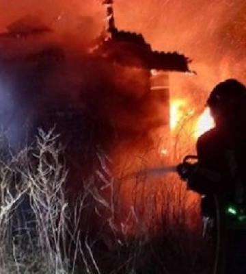 На Рівненщині на місці пожежі знайшли мертве тіло