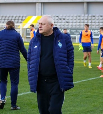 Суркіс - про гравців Динамо: Хлопці боронять нашу землю, а вони програють Інгульцю