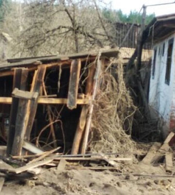 Рашисти обстріляли прикордоння Чернігівщини, пошкоджено будинки та транспортні засоби, - ОВА