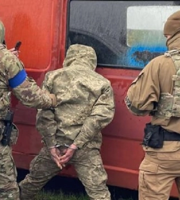 Полював на HIMARS. На Одещині СБУ затримала солдата ВМС, який зливав ворогу розвідані