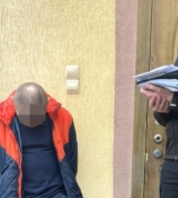 У Здолбунові поліцейські затримали наркозбувача