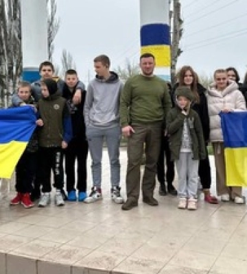 В Украину удалось вернуть из России еще более 20 детей: фото и видео