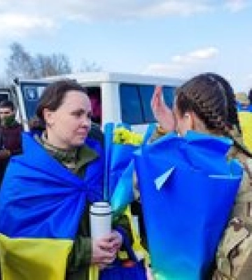 Новый большой обмен. В Украину из российского плена вернулись 100 военных – фото
