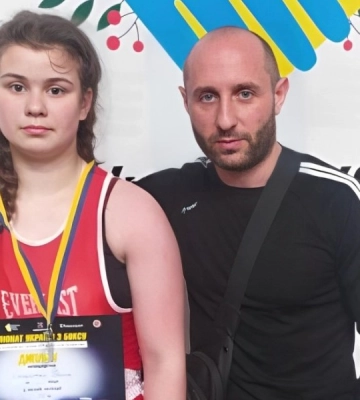 Спортсменка зі Стрийщини здобула перемогу на чемпіонаті України з боксу серед юніорів та юніорок