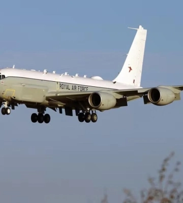 росія у вересні 2022 року ледь не збила британський літак-розвідник біля Криму – ЗМІ
