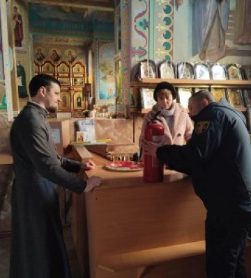 Напередодні відзначення Великодніх свят, рятувальники Миколаївщини посилюють превентивну роботу