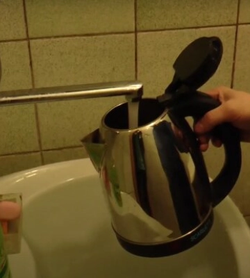 Сума за воду у квитанції знизиться у всіх: як українцям заощадити на комуналці