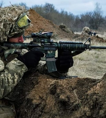 Найгарячішими залишаються бої за райони Бахмута, Авдіївки та Мар’їнки — Генштаб ЗСУ