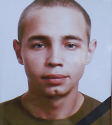 Охтирська громада провела в останню путь захисника України