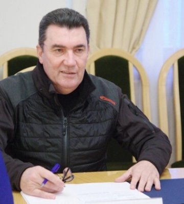 Лишение права голоса на выборах и уничтожение Керченского моста: Данилов опубликовал двенадцать шагов по деоккупации Крыма