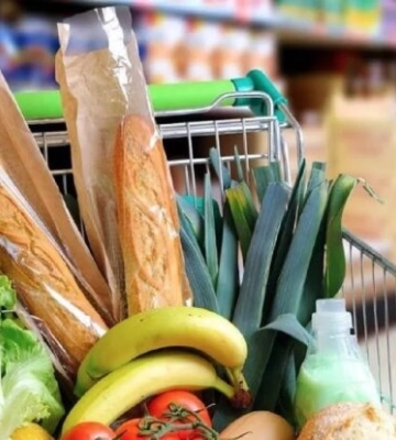 Доступные продукты к Пасхе: киевлянам рассказали где и когда можно запастись