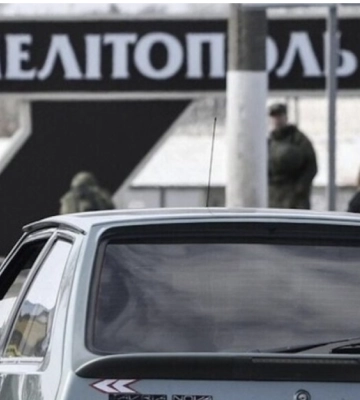 Оккупанты через Мелитополь везут лес, а на выезде из Крыма большие очереди 