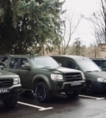 Волинські лісівники спільно з латвійськими волонтерами передали техніку та гуманітарну допомогу на фронт
