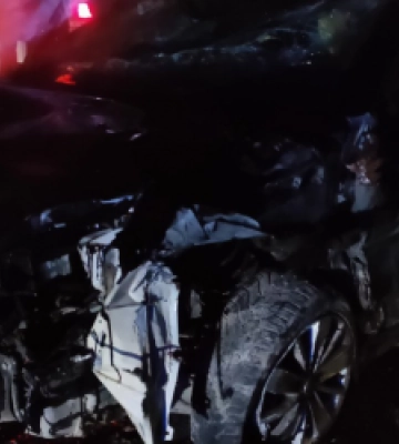 На Львівщині у моторошній ДТП внаслідок автозіткнення вщент понівечило автівки: травмовані троє осіб (ФОТО)
