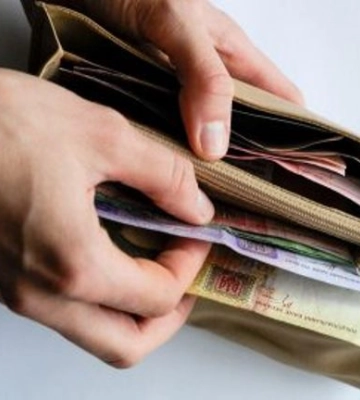 В Одесі студент викрав з кафе велику суму грошей