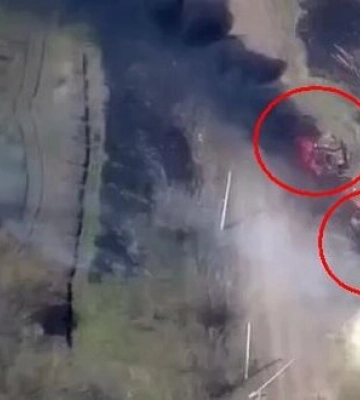 РСЗВ &quot;HIMARS&quot; знищує два російські танки Т-80БВ. ВIДЕО