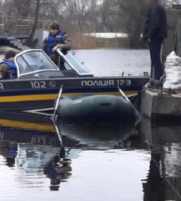 На Дніпрі незаконно видобували пісок