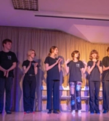 В Ужгороді відбулась вистава підліткового плейбек-театру (ФОТО)