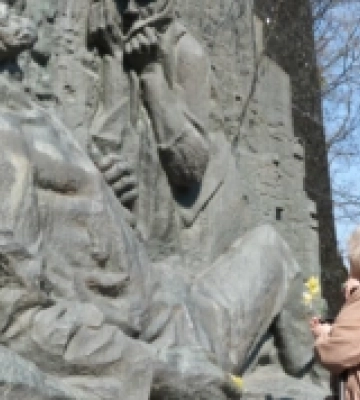 У Луцьку вшанували памʼять вʼязнів концтаборів