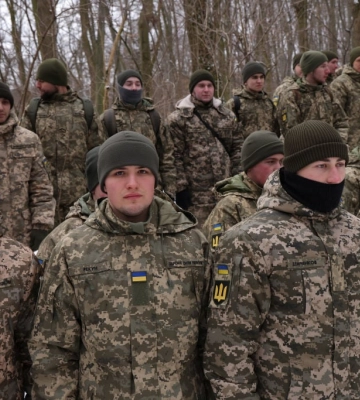 Теперь военкоматы могут вручать повестки независимо от местожительства: постановление Кабмина