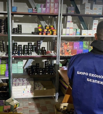 В Одесской области правоохранители изъяли безакцизные табачные изделия и электронные сигареты стоимостью около 6 млн грн