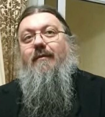 У Чернівцях військовий побив скандального московського єпископа під час “патрулювання” єпархії з неповнолітніми хлопцями