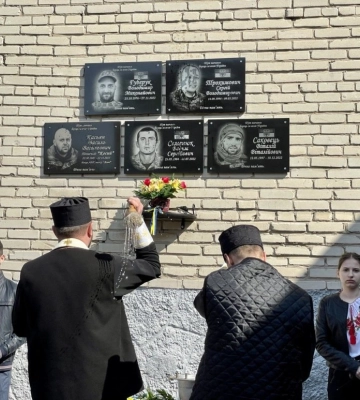 У Нововолинському ліцеї відкрили меморіальні дошки загиблим Героям-випускникам