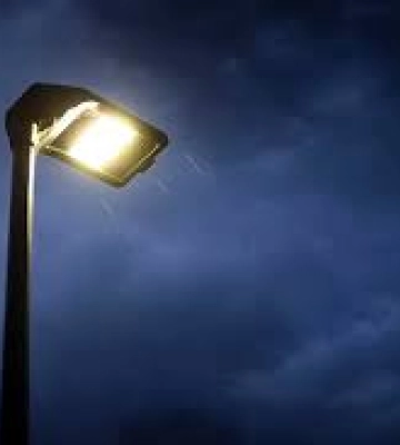 У двох селах, які увійшли до Львова, монтують вуличне освітлення