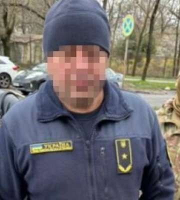 Схема із ввезення незадекларованої готівки розкрита на Одеській митниці, - СБУ. ФОТО