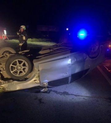 Втік з перекинутого авто: у Дніпрі розшукують винуватця ДТП