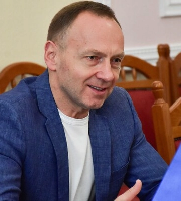 &quot;Я уверен, что черниговцы вышли бы на улицы&quot; - и.о. мэра Чернигова Александр Ломако о реакции на отстранение Атрошенко