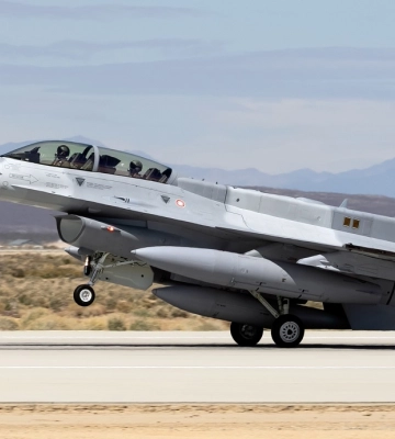 Lockheed Martin відправила перший у світі модернізований винищувач F-16 Viper Block 70 на базу &quot;Едвардс&quot; для фінальних випробувань